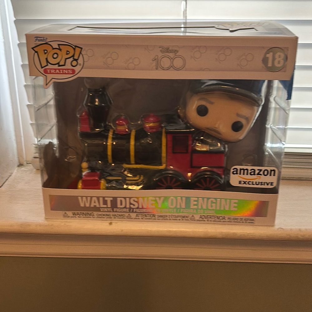 NWT Funko Poptrains Walt Disney On Engine